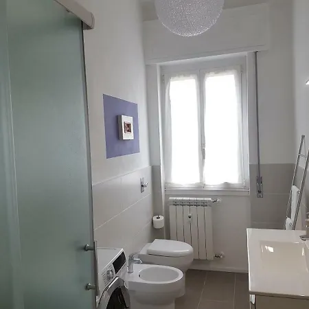 Lab3 Private - 2 Bedrooms Pavia